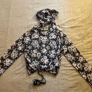 H&M Hoodie Cropped Size S Mesh
